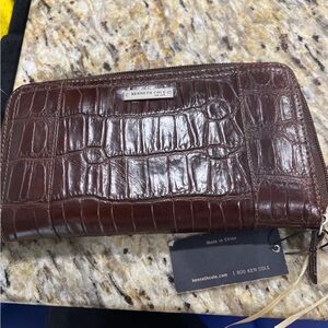 Kenneth Cole Brown Croc-Embossed Wallet